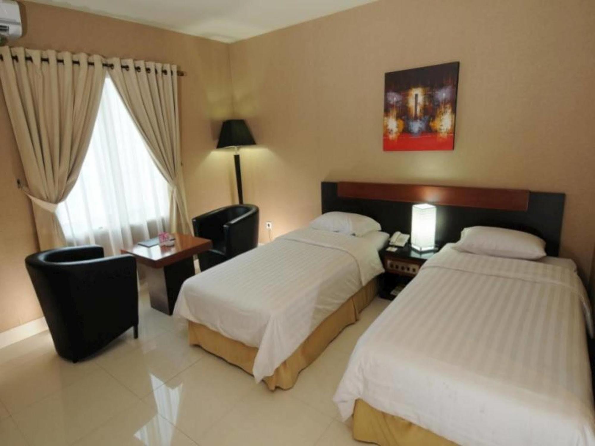 Orchardz Hotel Ayani Pontianak Exterior foto